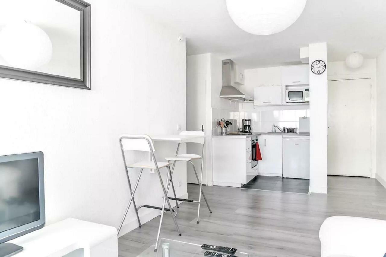 Appartements Du Leman - Proches Geneve - Parkings Prives Gratuits Annemasse Exteriér fotografie